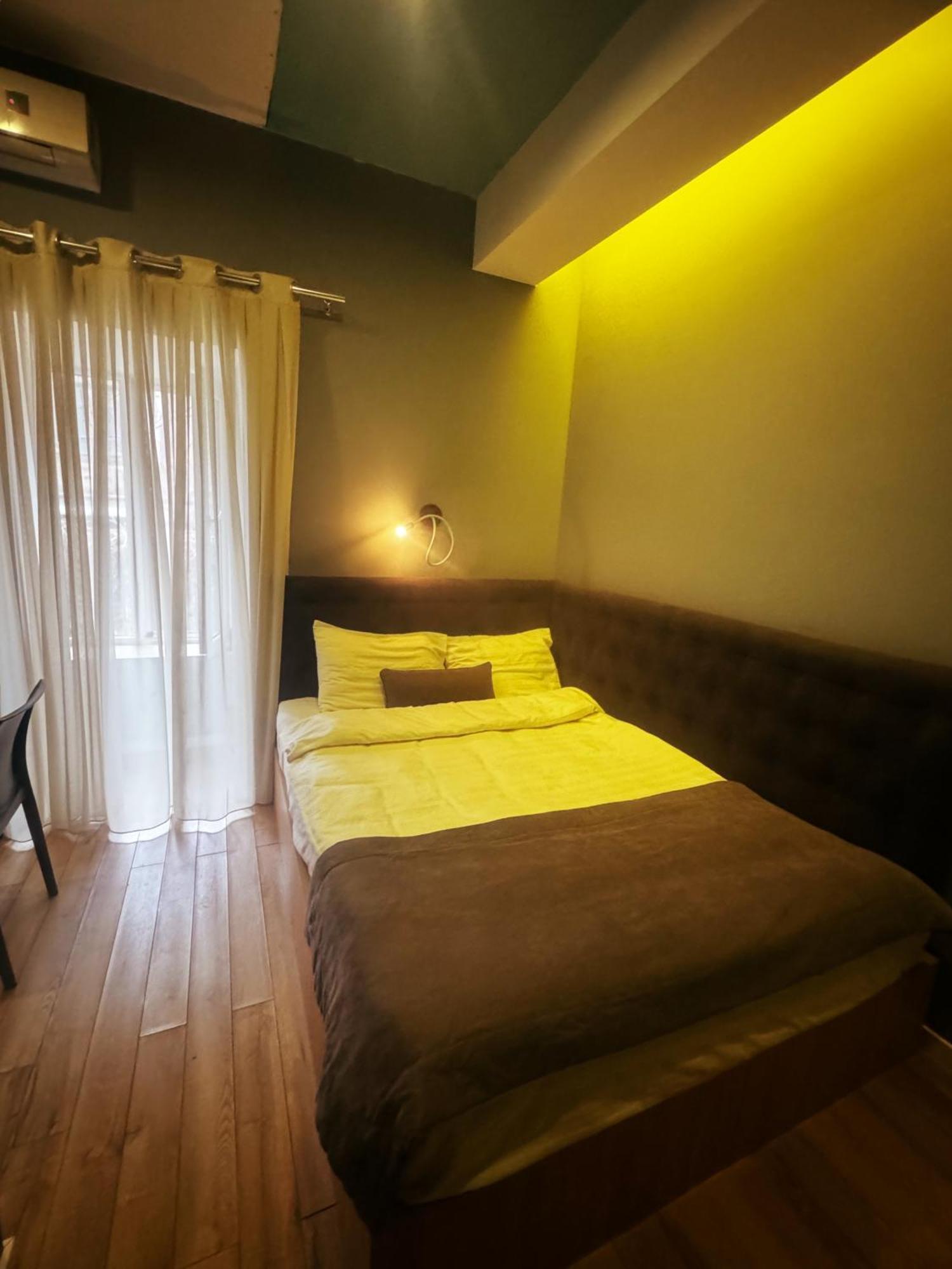 Hotel Classic Corner Tbilisi Esterno foto